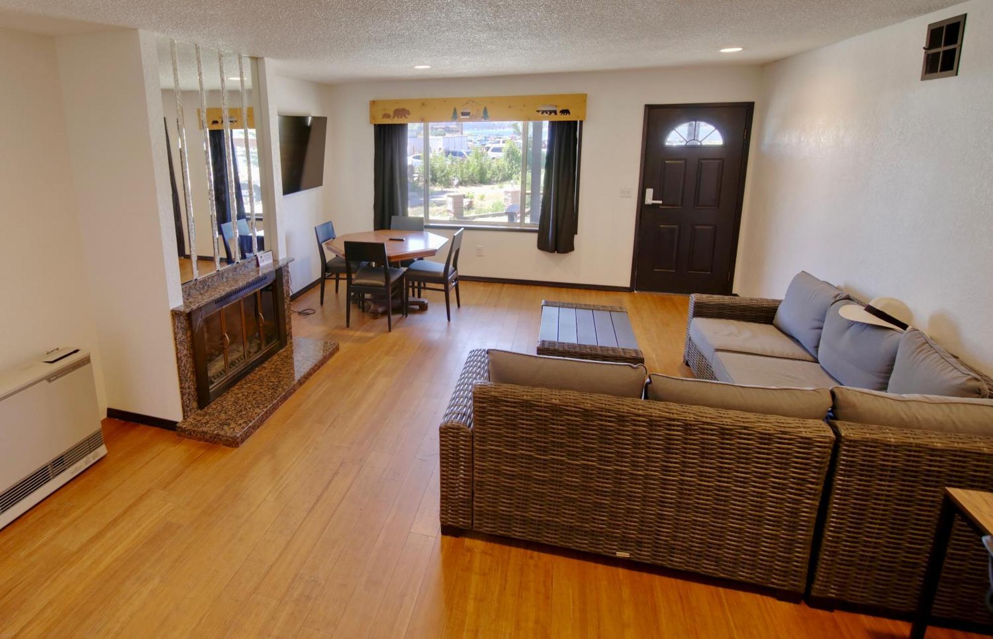 Lakefront Escape ビッグ・ベアー・レイク 部屋 写真